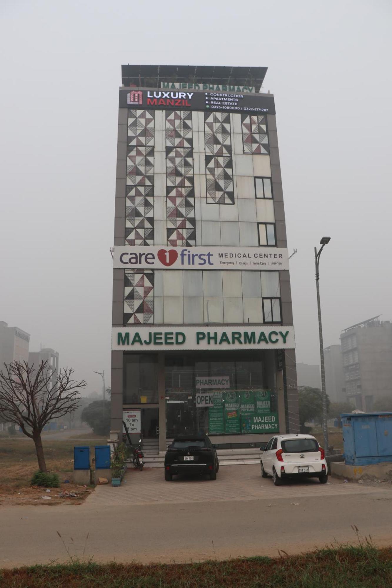 Luxury Manzil Apartment Lahore Exterior photo